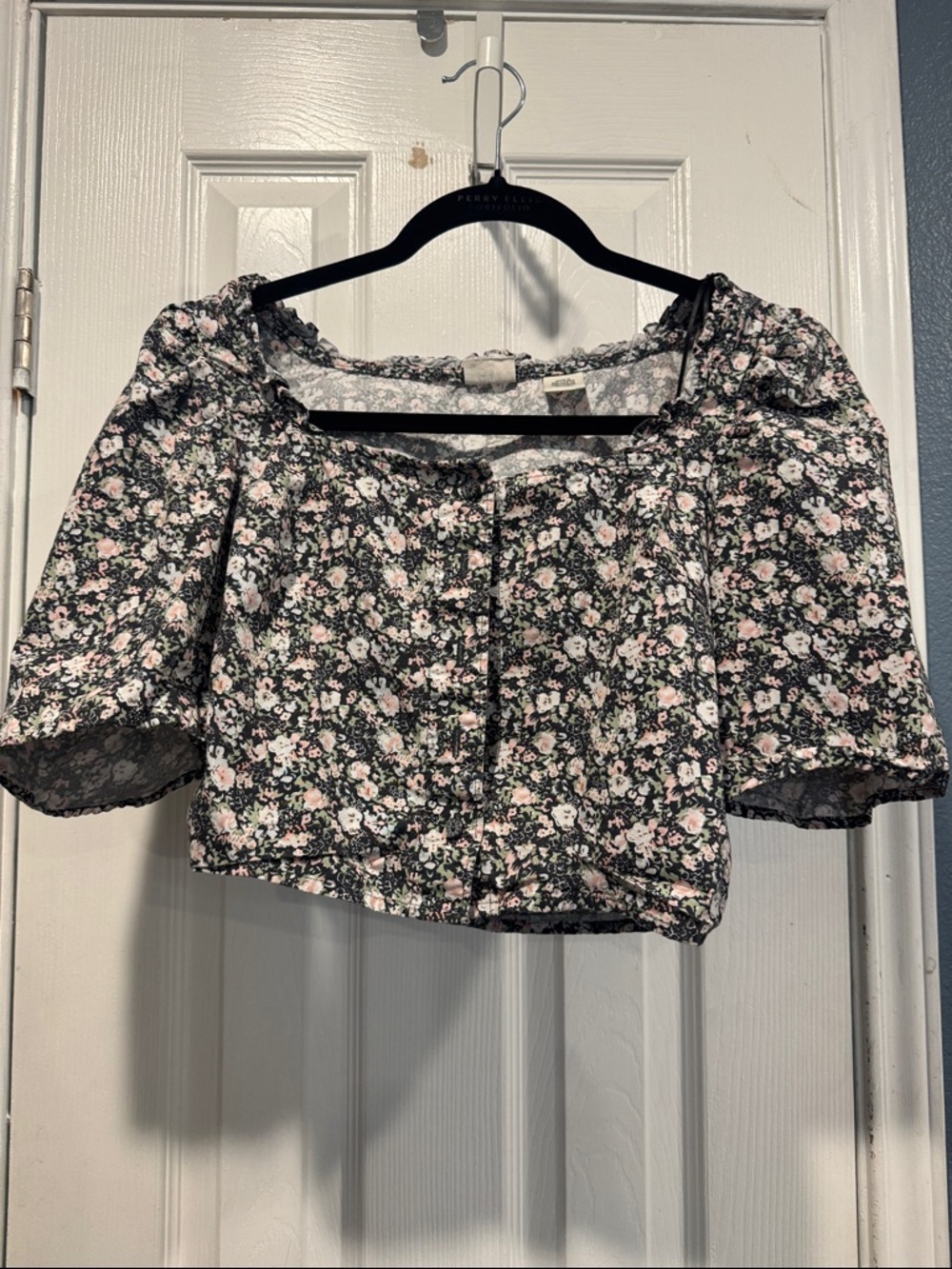 Levi's Black Floral Square-Neck Crop Top with Pink Accents